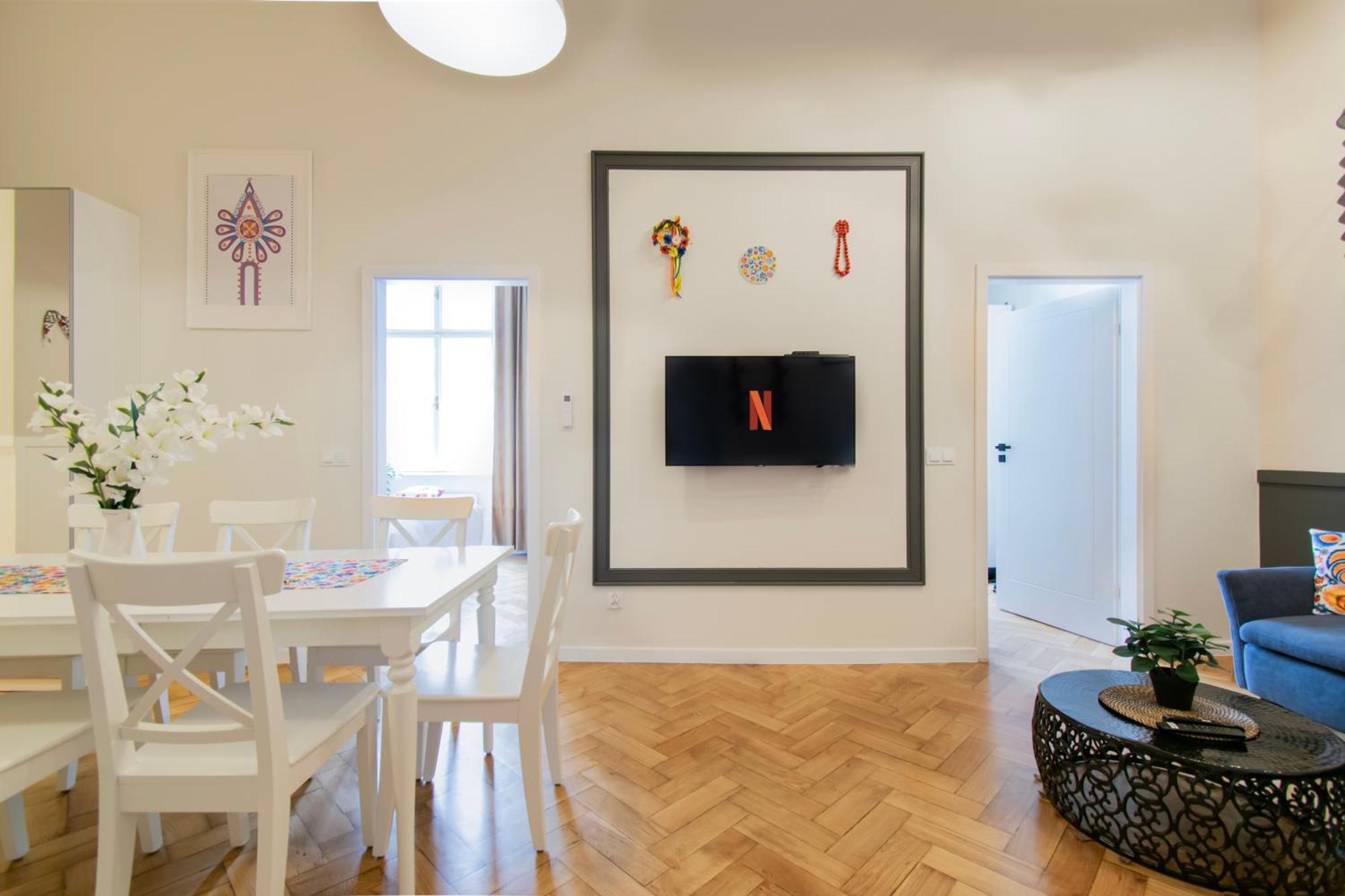 Modern Apartments Pilsudskiego Street — Photos 1
